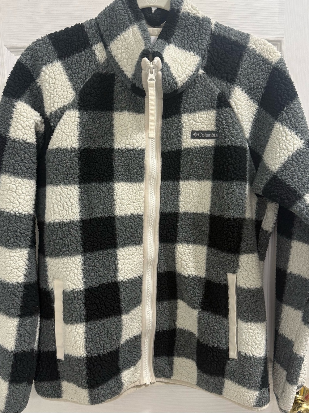 Columbia Black & White Buffalo Check Sherpa Zip-Up Jacket- women’s medium